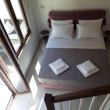 κύκνος Apartment *